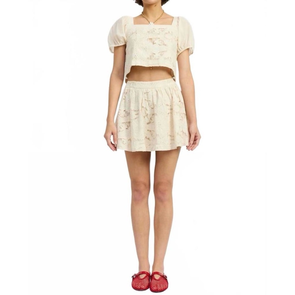 Anthro JACQUIE THE LABEL Bohemian Romantic Embroidery Md Celina Mini Skirt Ivory - Picture 2 of 13